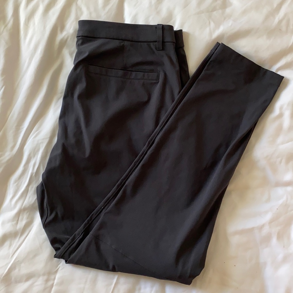 Lululemon men’s grey pants